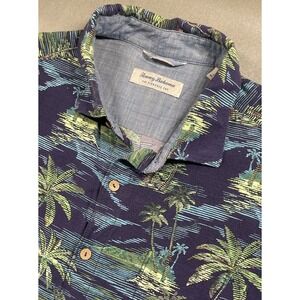 Tommy Bahama Men L Viscose The Veracruz Cay Hawaiian Palm Trees Shirt EUC